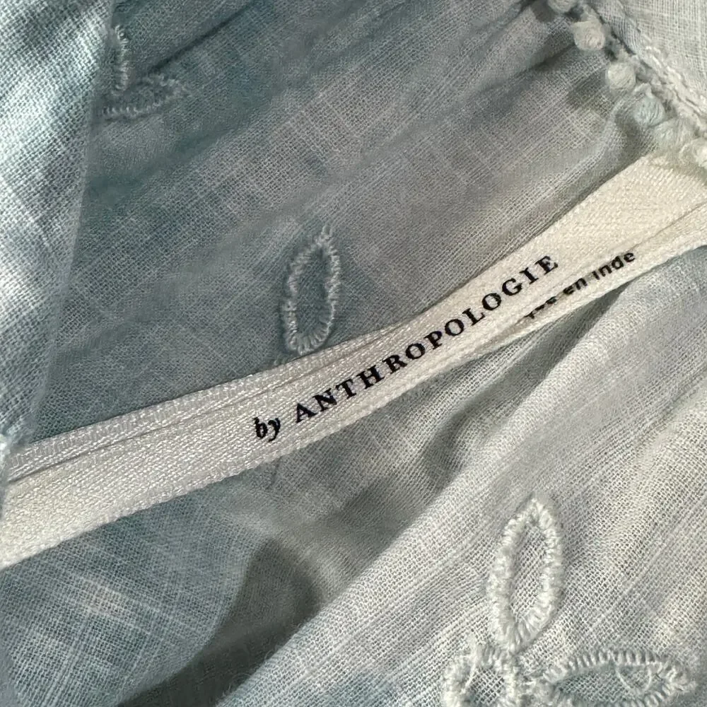 Anthropologie X-Small Top Tie-Dye Floral Embroidered Keyhole V-Neck Eyelet Lace